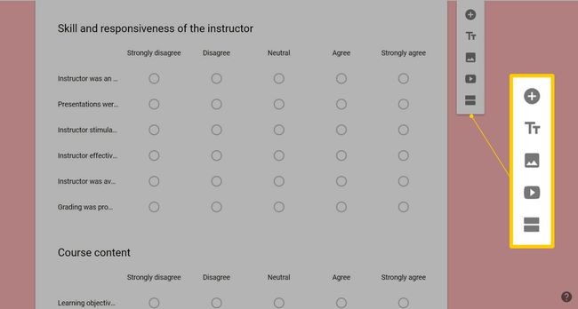 แถบด้านข้างใน Google Survey