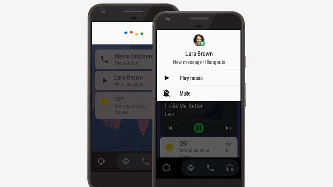 음악 또는 음소거 옵션이 있는 휴대전화의 Android Auto