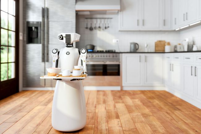 Robot Maid Holder En Bakke Og Serverer Mad Og Drikke