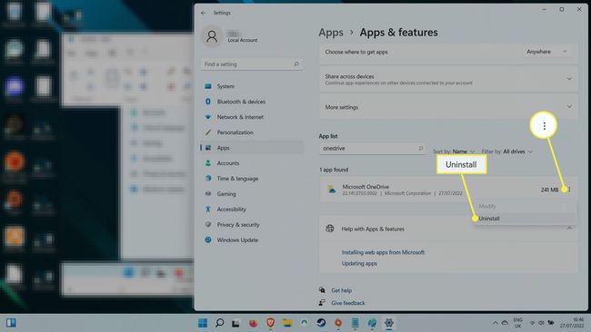 Meny med tre prikker og avinstaller under OneDrive-appen i Windows 11.