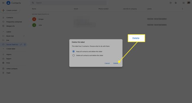 Caixa de diálogo de exclusão de rótulo dos Contatos do Google com Excluir destacado