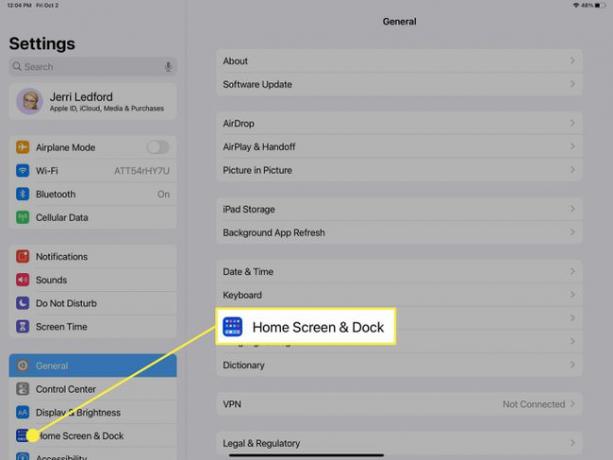 خيار Home Screen & Dock على iPad.