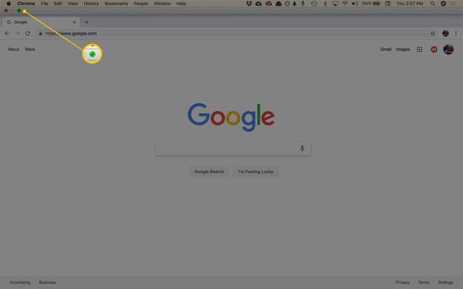 Captura de pantalla del punto verde en la parte superior izquierda de la ventana de Chrome a pantalla completa en macOS