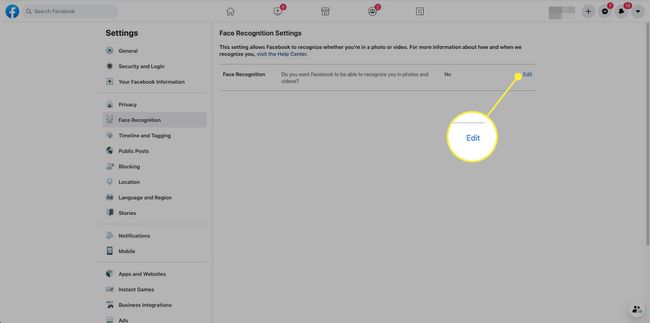 Link Edytuj obok ustawień rozpoznawania twarzy Facebooka