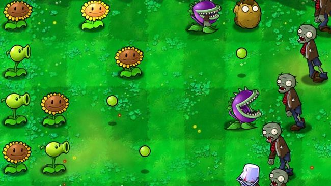 Игра Plants vs Zombies - игра года от Apple 2010 года