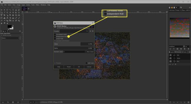 GIMP'de " Bağımsız RGB" seçeneğinin vurgulandığı RGB Gürültüsü penceresinin ekran görüntüsü