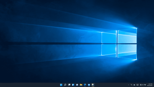 Windows 11 tegumiribal esile tõstetud otsinguikoon (suurendusklaas).