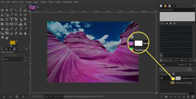 Katman maskesinin vurgulandığı bir GIMP ekran görüntüsü