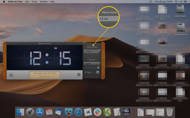 يعرض تطبيق Wake Up Time على نظام Mac كيفية ضبط وقت التنبيه