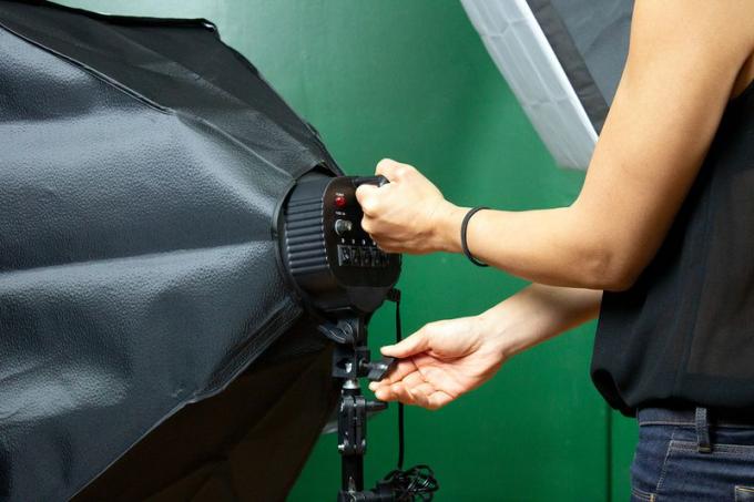 StudioFX 2400W Large Softbox Lighting Kit