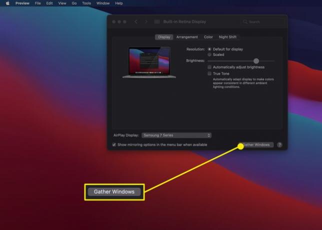MacBookの[ディスプレイ設定]メニューの[Windowsを収集]オプション。
