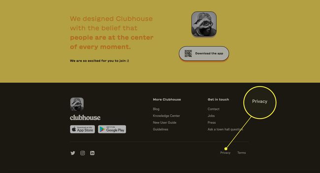 Бутон за поверителност, подчертан в долната част на сайта на Clubhouse.