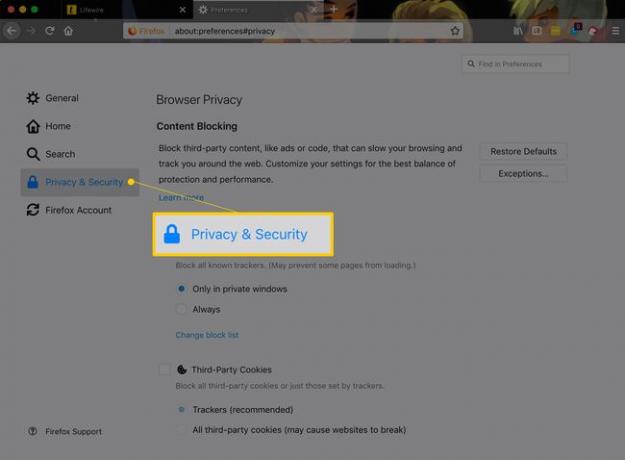 Pestaña Privacidad y seguridad a la izquierda de la pantalla Opciones en Firefox