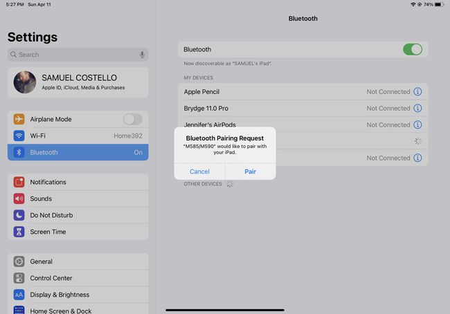 Bluetoothマウスのペアリングを促すiPadのスクリーンショット