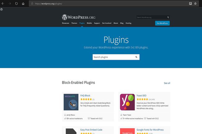 Una captura de pantalla de la página de complementos de Wordpress.org. Puede buscar miles de complementos para usar en su sitio web de WordPress.