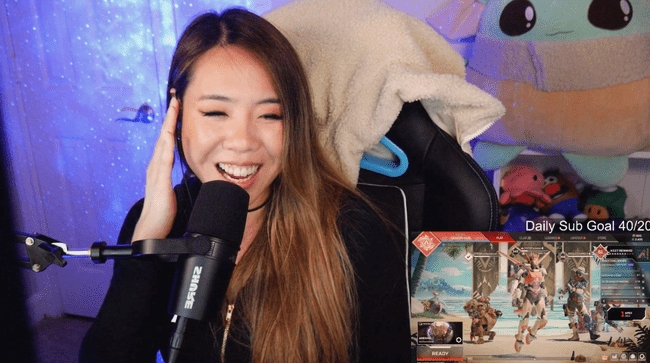 Flo Tran transmite Apex Legends pe Twitch