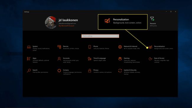 Windows 10 Ayarlar uygulamasında vurgulanan kişiselleştirme.