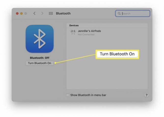 إعدادات Bluetooth في Mac مع تمييز تشغيل Bluetooth On.