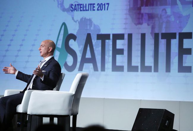 AmazonのCEOでBlueOriginの創設者であるJeffBezosが、AccessIntelligenceのSATELLITE2017カンファレンスで講演します。