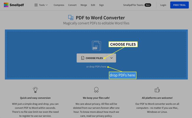 موقع ويب Smallpdf يعرض منطقة تحميل الملف