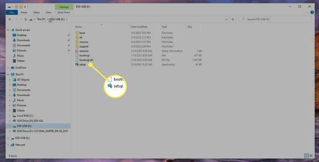 Instalační soubor pro dokončení instalace Windows 11.