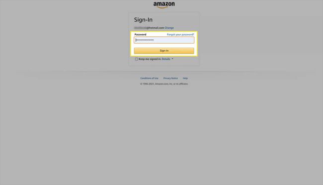 Pagina de conectare a site-ului Amazon cu parola și e-mailul introdus.