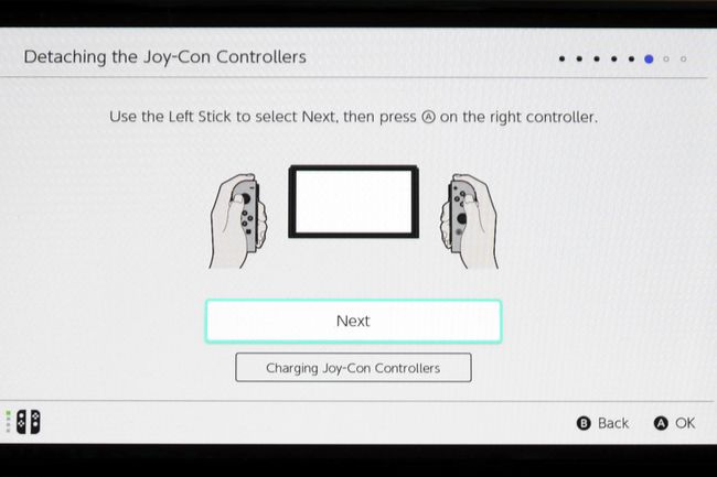 Nintendo Switch OLED가 Joy-Con 컨트롤러 분리 화면을 설정했습니다.