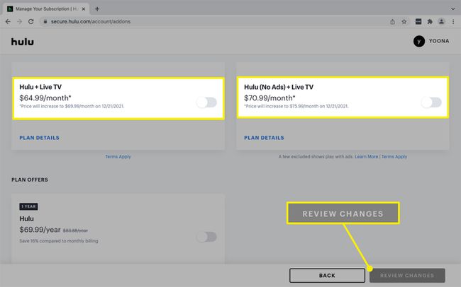 Hulu LiveTVプランと[プランの管理]ページの[変更の確認]オプション。
