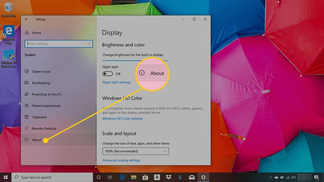 Nastavení Windows 10 se zvýrazněným nadpisem O aplikaci