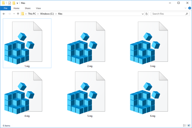 Tangkapan layar dari beberapa file REG di Windows 10