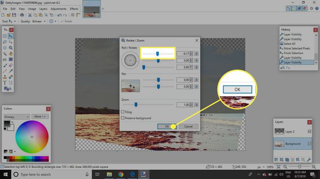 Paint'ten bir ekran görüntüsü. NET'in RotateZoom penceresi, üst kaydırıcı ve OK düğmesi vurgulanmış halde