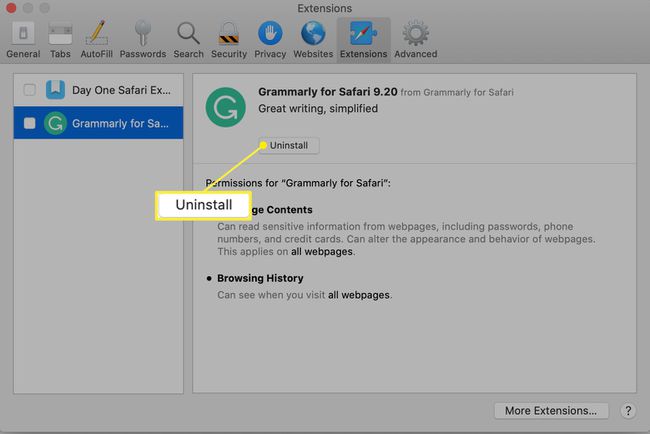 Przycisk Odinstaluj rozszerzenia Safari w preferencjach rozszerzeń