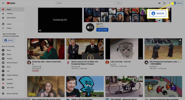 Navigeer via een webbrowser naar YouTube.com en selecteer Aanmelden om u aan te melden bij uw YouTube-account.