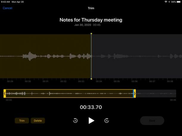 شاشة التقليم الخاصة بتطبيق Voice Memos على iPad