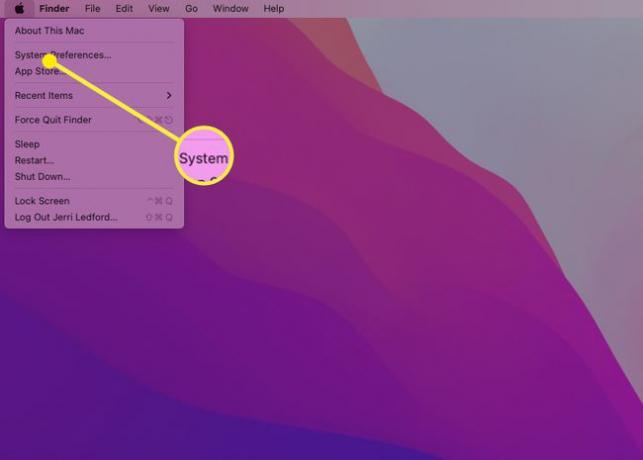 Una captura de pantalla que muestra la ubicación de la opción Preferencias en una computadora Mac.