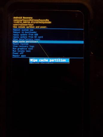 Samsung 10 -palautusvalikko, jossa Wipe Cache Partition korostettuna