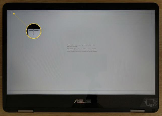 ASUS dokunmatik özellikli dizüstü bilgisayarda kalibrasyon artı işareti