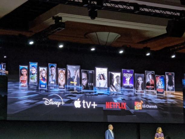 Il palco LG al CES sfoggia la nuova Apple TV+