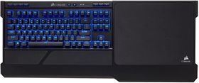 Corsair K63 klaviatuur ja sülearvuti