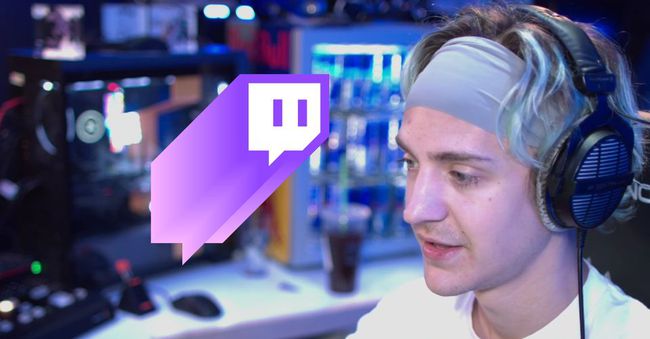 Ninja（Tyler Blevins）、Twitchでストリーミング