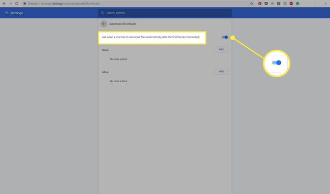 Опција „Питај када сајт покуша да преузме“ у подешавањима Цхроме-а