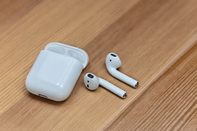 Apple airpods