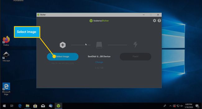 Выберите кнопку изображения в Etcher