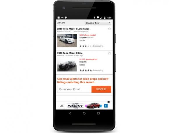 يتم عرض تطبيق Used Car Search Pro على الهاتف