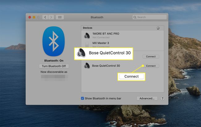 macOS Bluetooth 환경설정에서 사용 가능한 무선 장치 옆에 있는 연결 옵션